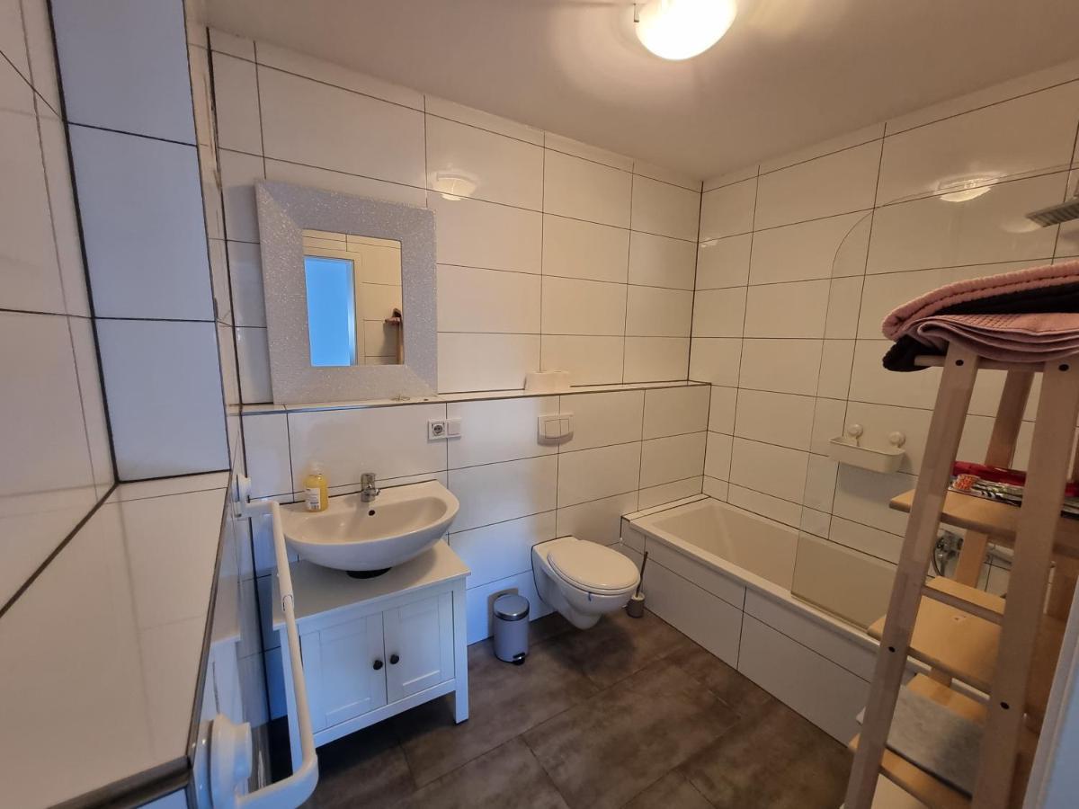 Landau, Schoene Helle Gemuetliche Wohnung Landau in der Pfalz Luaran gambar